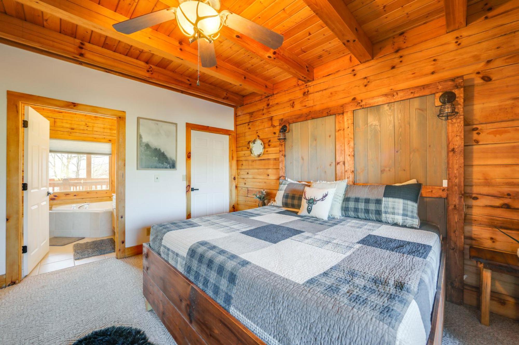 Whits End Smoky Mtn Home With Hot Tub, Views Уэйнсвилл Экстерьер фото