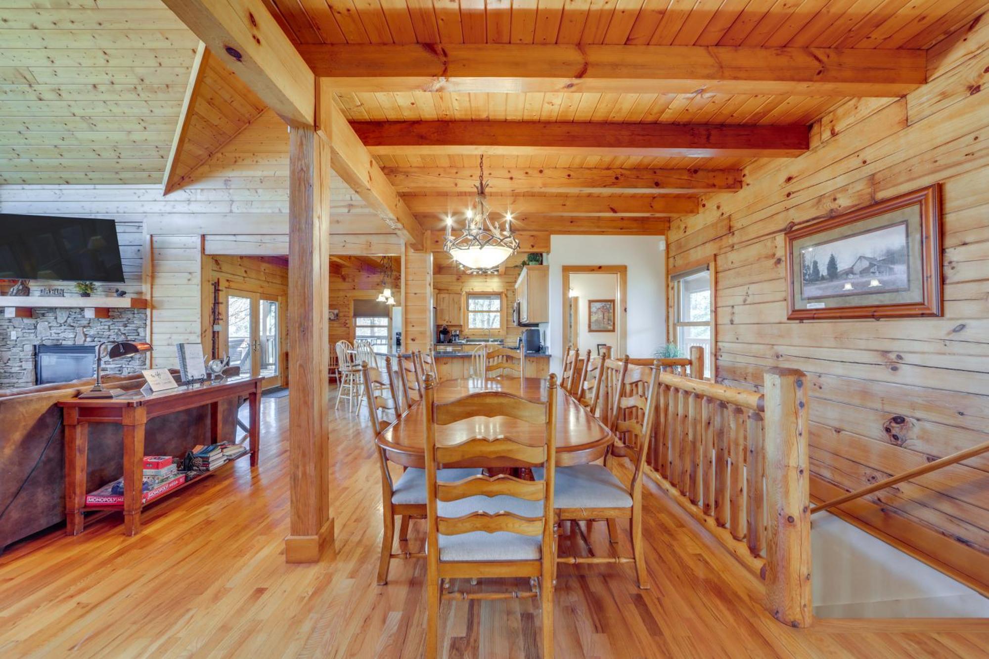 Whits End Smoky Mtn Home With Hot Tub, Views Уэйнсвилл Экстерьер фото